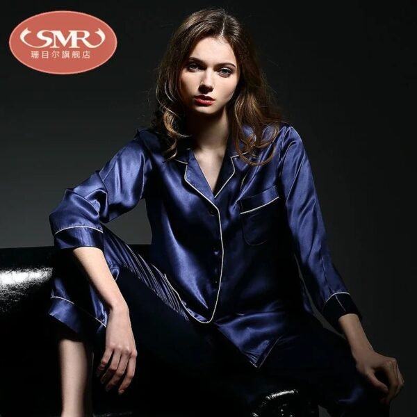 H7fcb02e447984542aaf84accb26c3d1cr.jpg 100% Mulberry Silk Women’s Pajama Set