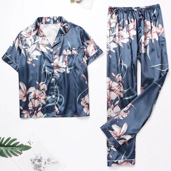 H9b2ffe76719a4242ac8f17f846ea5f24w.jpg Women’s Floral Satin Pajama Set