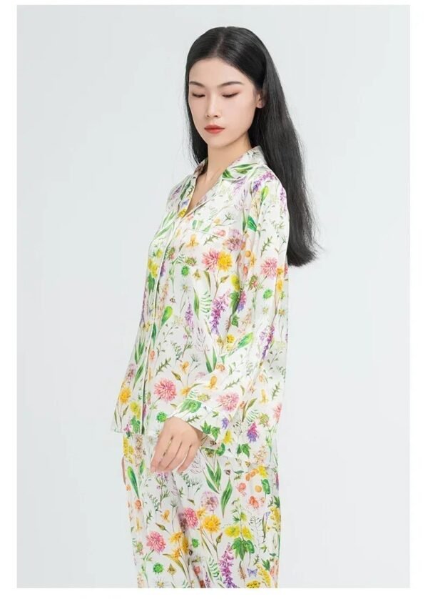 S01ac3ad6ceee4a1e9865694f82bf3127g.jpg Floral 100% Mulberry Silk Pajama Set