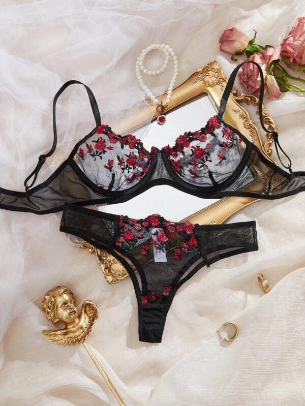 S21b3c255ffe94b5fa9ccfed235a2c3e2l.jpg Women’s Sheer Floral Lace Bra & Panty Set