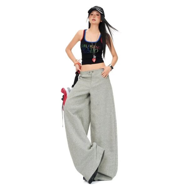 Pleated Relaxed Wide-Leg Pants