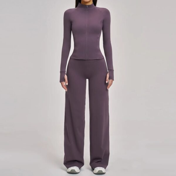 S4d05fca3cb7949edb380e045b3dca6e2n.jpg Women’s Long-Sleeve Yoga & Leggings Set