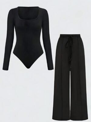 S6fd3ec1e93124359973e09a57bd01c69S.jpg Plus Size Black Ribbed Bodysuit Set
