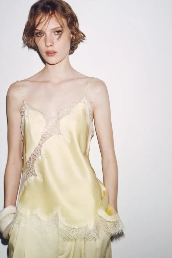 Women’s Strapless Lace Corset Top