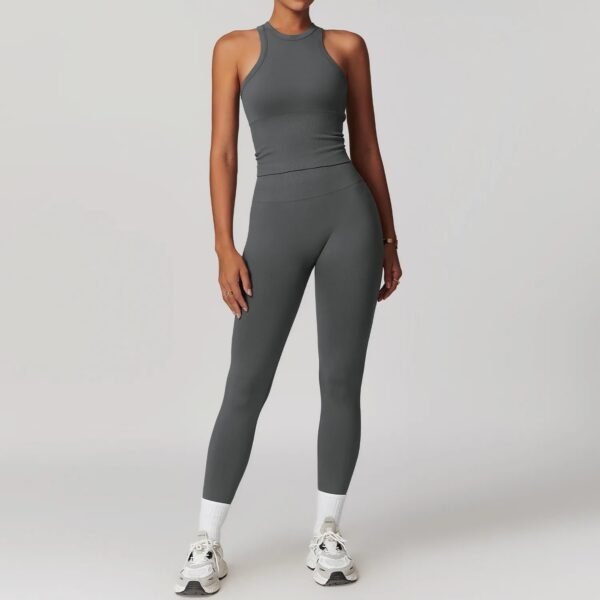 Women’s Seamless Yoga & Gym Set