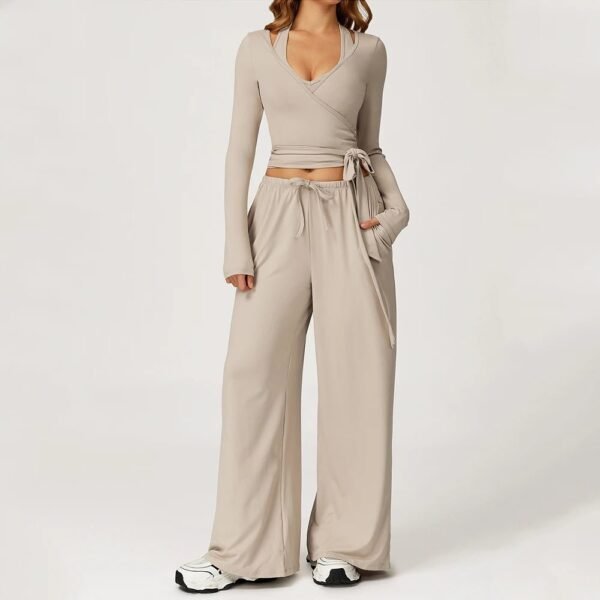 Women’s Long-Sleeve Yoga & Gym Set