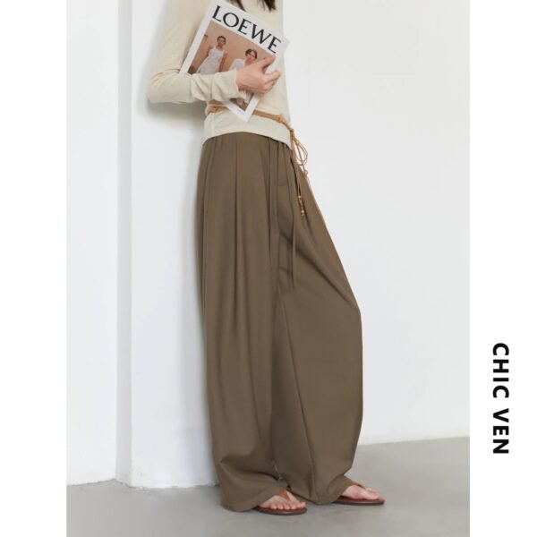 Women’s Pleated Wide-Leg Trousers
